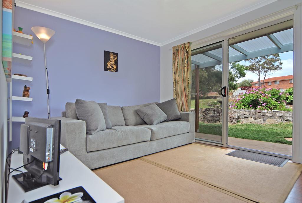 Marazul Best Deal - Stone Bathtub, Wifi, Functional - Mandarins And Lemons When Available Vincentia Habitación foto